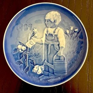 Bing & Grondahl Plates (3 each)